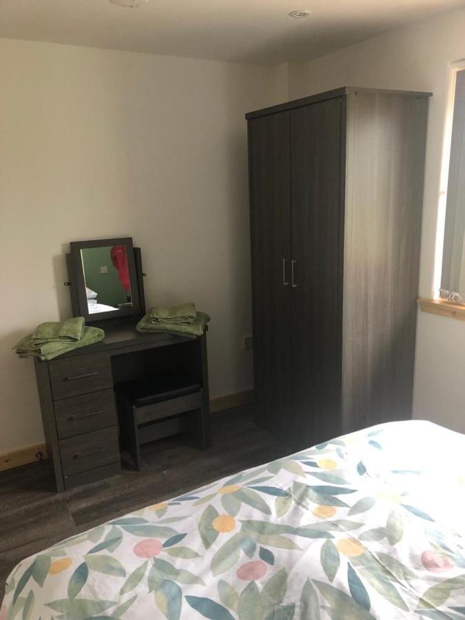 פורטרי Lachie'S Cabin מראה חיצוני תמונה